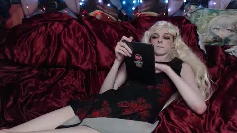 Snapshot of iselestias chatting on 02-16-26, 10:50 Sele online show from 02-16-26, 10:50