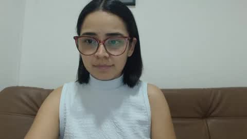 Emma online show from 11-18-25, 03:23