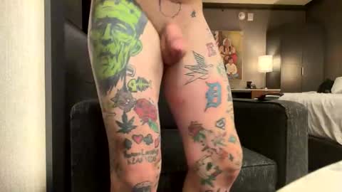 Daddy Master Master Daddy online show from 12-17-25, 01:55