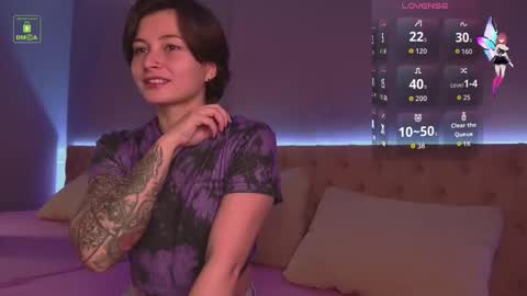 Snapshot of ishtardivine chatting on 10-19-25, 03:56 Ishtar online show from 10-19-25, 03:56
