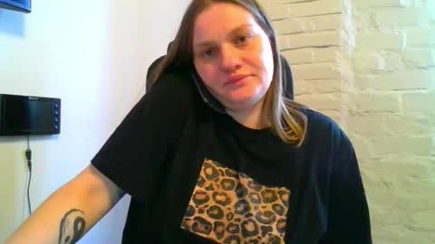 Snapshot of isingle_mom chatting on 03-03-26, 04:29 isingle_mom online show from 03-03-26, 04:29