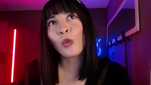 Ana Maria online show from 11-07-25, 05:46