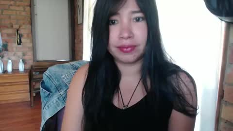 Snapshot of isis_moon88 chatting on 10-29-25, 02:08 isis online show from 10-29-25, 02:08