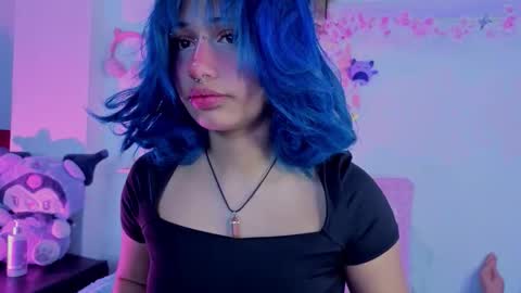 Isisjones18 online show from 01-12-26, 07:41