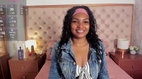 Snapshot of isla_scott chatting on 02-02-25, 11:08 Vanessa online show from 02-02-25, 11:08