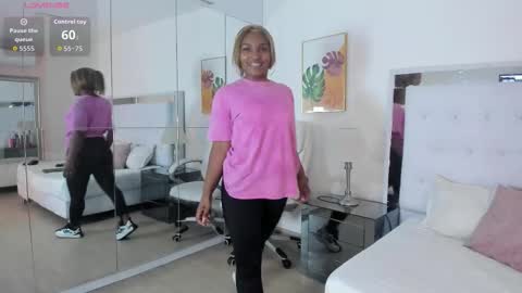 Vanessa online show from 03-18-26, 11:35