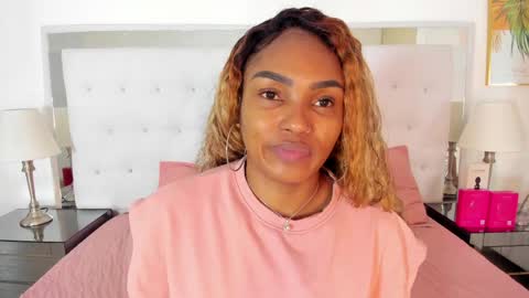 Vanessa online show from 05-19-26, 11:27
