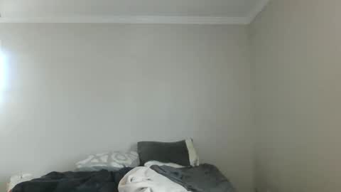 island625103 online show from 01-13-26, 06:35