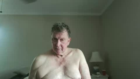 Snapshot of island625103 chatting on 06-30-26, 05:03 island625103 online show from 06-30-26, 05:03