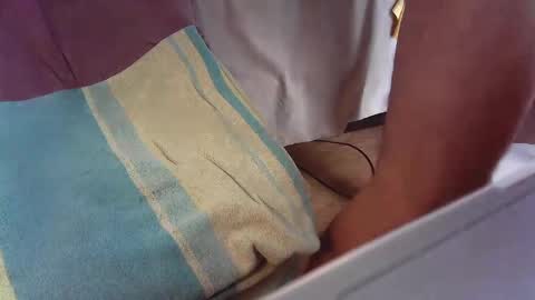 islandforfun online show from 01-15-25, 07:34