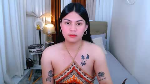 Snapshot of islawinslow chatting on 02-07-26, 12:58 isla online show from 02-07-26, 12:58