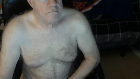 Snapshot of islesman22 chatting on 12-30-24, 10:53 islesman22 online show from 12-30-24, 10:53