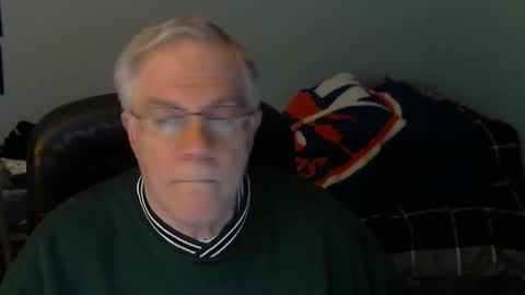 Snapshot of islesman22 chatting on 02-17-25, 02:20 islesman22 online show from 02-17-25, 02:20