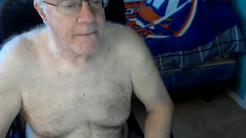 islesman22 online show from 06-21-26, 11:13