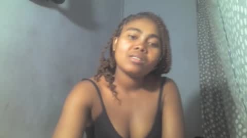 Snapshot of ismayrah chatting on 05-15-26, 11:45 ismayrah online show from 05-15-26, 11:45