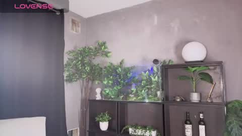 Julyane online show from 06-15-26, 09:28