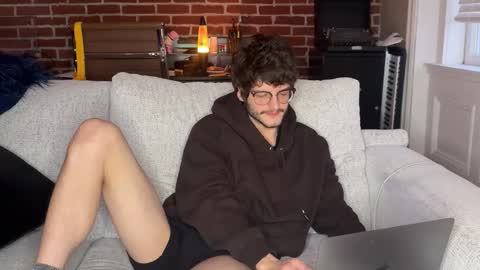 isocialmedia online show from 02-03-26, 12:21