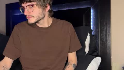 isocialmedia online show from 02-10-26, 10:41