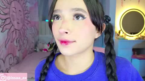 Snapshot of issa_garcia chatting on 03-12-26, 12:11 I S S A B E L A Igissaa ax Xlittleissa online show from 03-12-26, 12:11