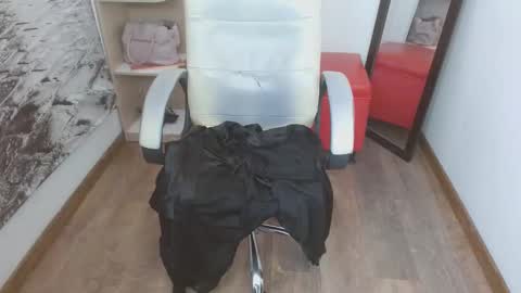 Issa  online show from 03-08-25, 02:40