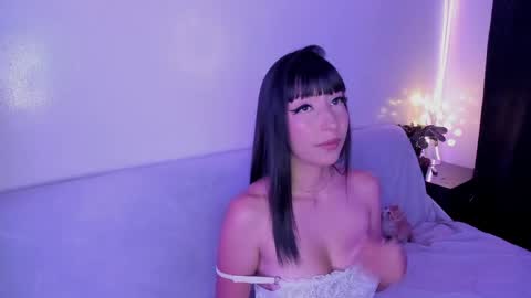 Snapshot of issaandneron_ chatting on 05-26-26, 05:20 Issa and Neron online show from 05-26-26, 05:20