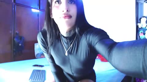 Issabel online show from 12-02-25, 02:50