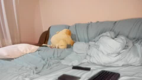 Issabelle online show from 11-09-25, 07:06