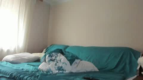 Issabelle online show from 04-08-26, 05:29