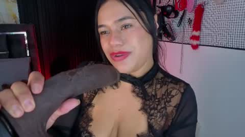 Snapshot of issafoxx chatting on 07-09-26, 01:26 Issafoxx online show from 07-09-26, 01:26