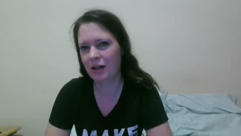 Snapshot of issamayy333 chatting on 10-15-25, 02:55 issamayy333 online show from 10-15-25, 02:55