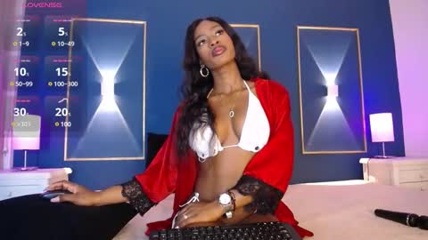 Isabelle online show from 02-17-25, 12:16