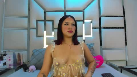 Issys online show from 03-18-26, 03:53