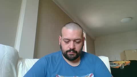 Snapshot of italianbigboy932 chatting on 05-16-26, 09:06 italianbigboy932 online show from 05-16-26, 09:06