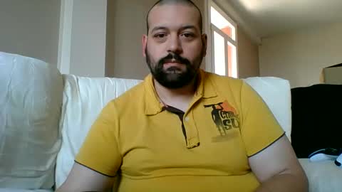 Snapshot of italianbigboy932 chatting on 05-20-26, 11:38 italianbigboy932 online show from 05-20-26, 11:38