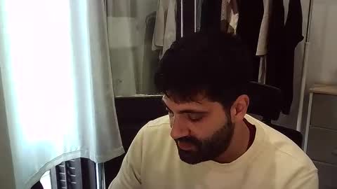 italianboybcn online show from 11-13-25, 08:13