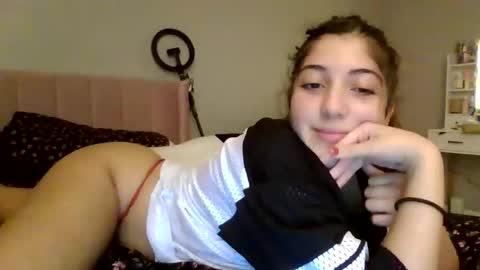 ItalianKitty online show from 12-16-25, 01:54