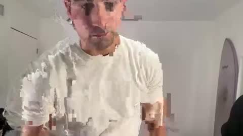 Snapshot of italianstallion336 chatting on 09-26-25, 01:31 italianstallion336 online show from 09-26-25, 01:31