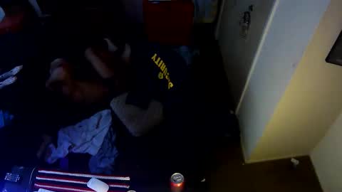 Snapshot of italjock24 chatting on 11-19-25, 05:40 BearlyLoganFL online show from 11-19-25, 05:40