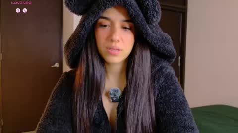 Snapshot of its_bunnyy chatting on 02-05-26, 12:37 K A R I online show from 02-05-26, 12:37