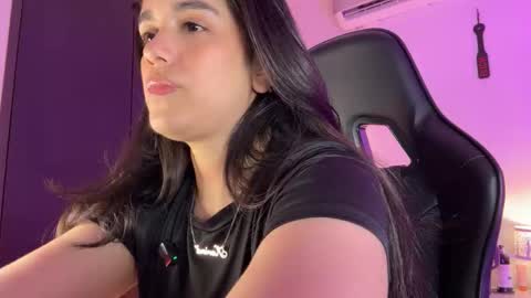 Snapshot of its_bunnyy chatting on 02-28-26, 12:55 K A R I online show from 02-28-26, 12:55