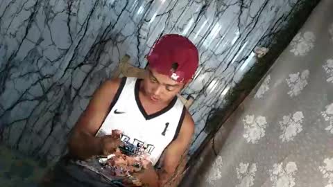 Snapshot of its_davexx chatting on 04-13-26, 08:09 dave online show from 04-13-26, 08:09