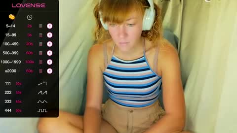 Lily online show from 09-16-25, 08:21