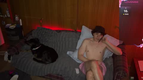 Snapshot of its_lola_rose chatting on 03-15-26, 11:44 Lola Rose online show from 03-15-26, 11:44