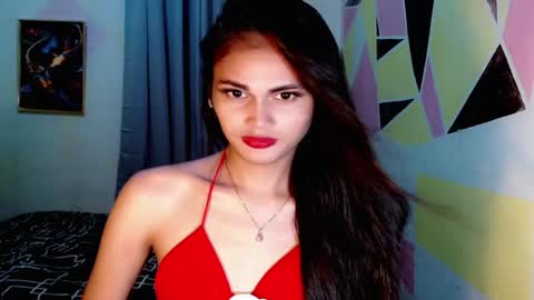 Snapshot of its_mirabel chatting on 06-04-26, 05:24 MIRABEL online show from 06-04-26, 05:24