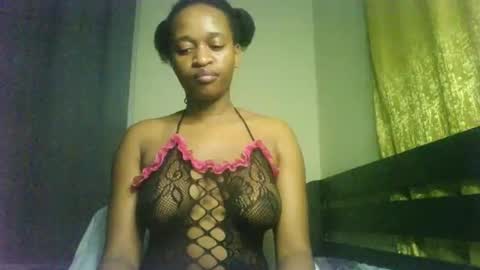 Snapshot of its_natasha chatting on 03-07-25, 02:04 its_natasha online show from 03-07-25, 02:04