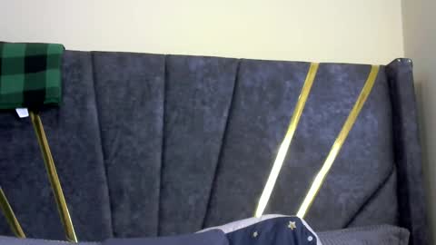 Snapshot of its_sweet chatting on 09-18-25, 11:07 BigAss horny online show from 09-18-25, 11:07