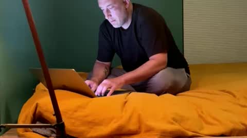 itsanexperiment online show from 03-02-26, 04:25