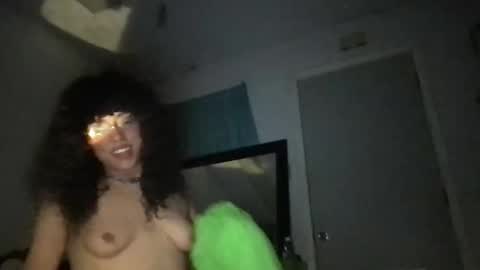 itsariessecrets online show from 01-17-25, 08:02