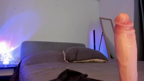 Isabella online show from 05-31-26, 01:29