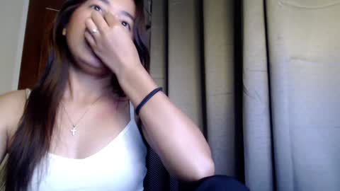 Snapshot of itscandygurl chatting on 01-20-25, 06:32 Candy online show from 01-20-25, 06:32